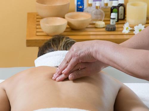 Alquilo Hotel Austral en Villa Gesell zona  a 30 mts de la Playa