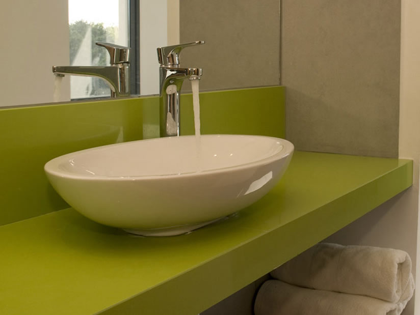 Alquilo Hotel Austral en Villa Gesell zona  a 30 mts de la Playa