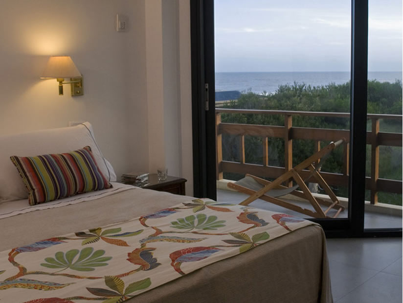 Alquilo Hotel Austral en Villa Gesell zona  a 30 mts de la Playa