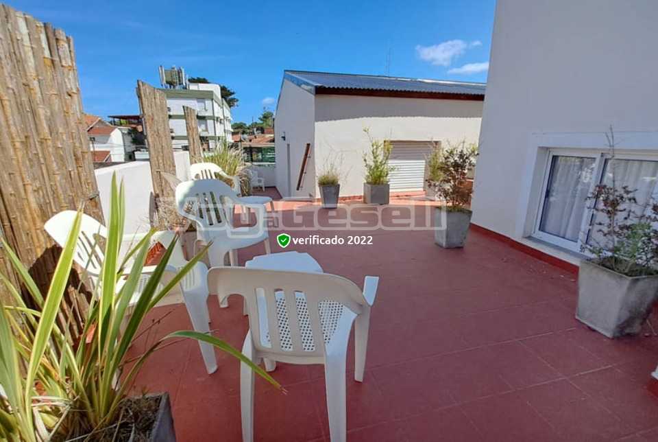 Alquilo Hotel Boiano en Villa Gesell zona  a 300 Mts de la Playa 