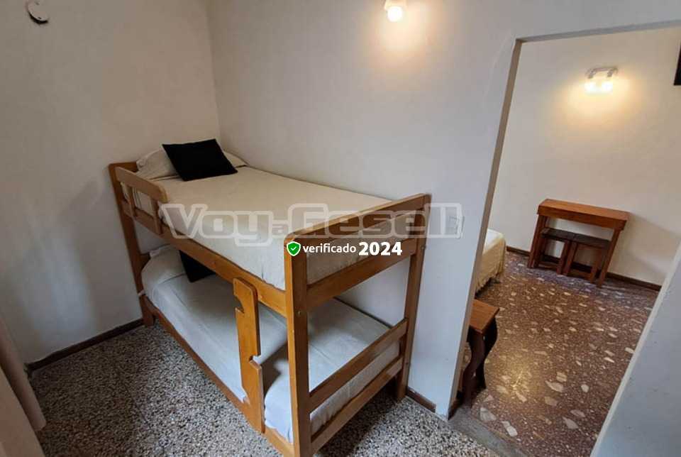 Alquilo Hotel Boiano en Villa Gesell zona  a 300 Mts de la Playa