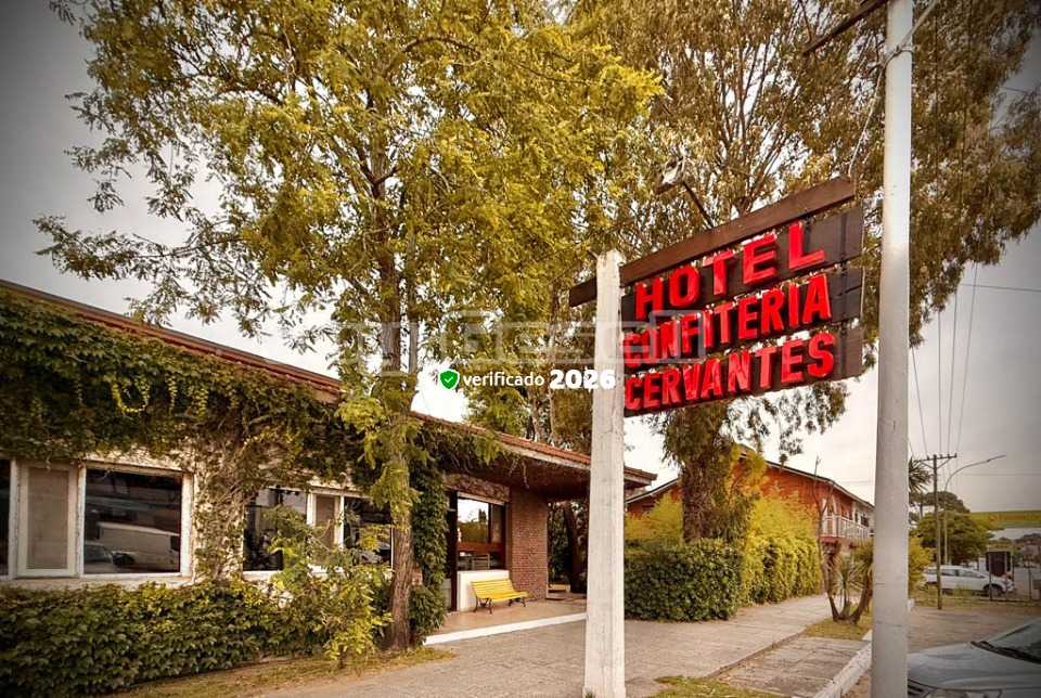 Alquilo Hotel Cervantes en Villa Gesell zona  a 300 Mts de la Playa