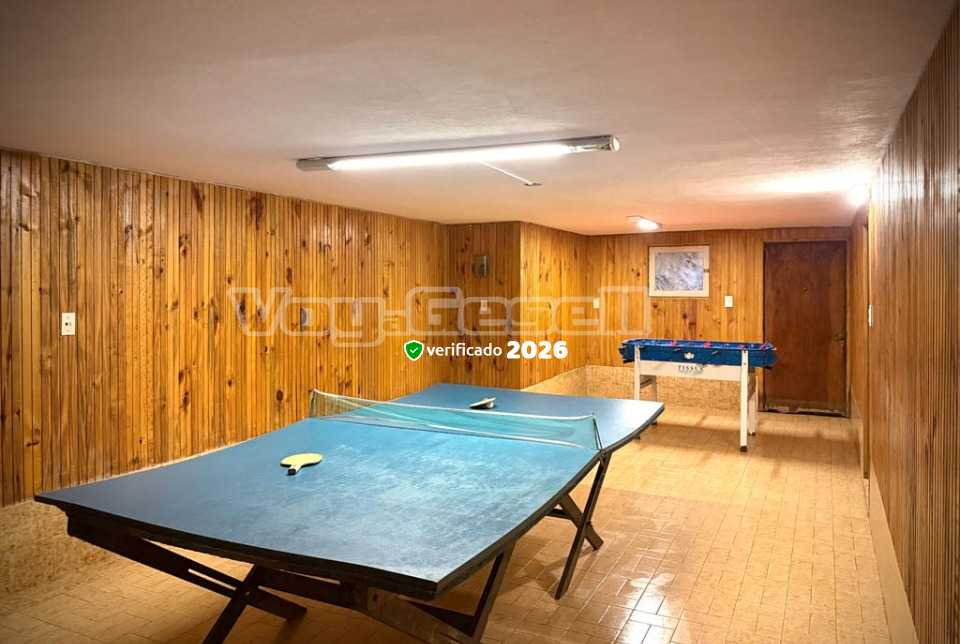 Alquilo Hotel Cervantes en Villa Gesell zona  a 300 Mts de la Playa