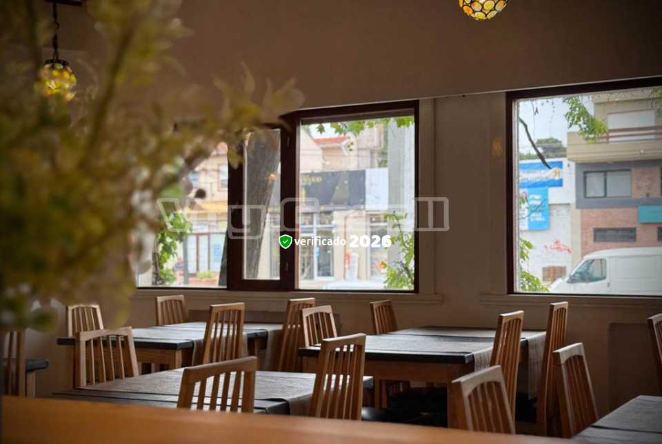 Alquilo Hotel Cervantes en Villa Gesell zona  a 300 Mts de la Playa