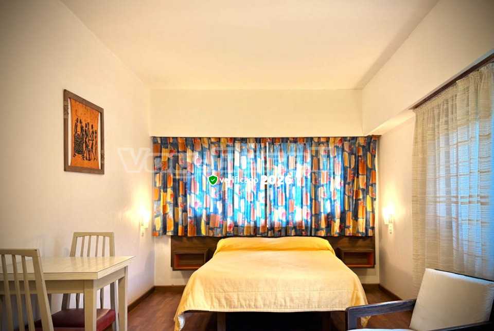 Alquilo Hotel Cervantes en Villa Gesell zona  a 300 Mts de la Playa