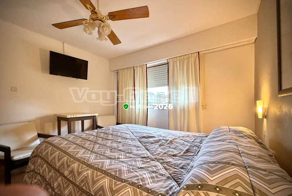 Alquilo Hotel Cervantes en Villa Gesell zona  a 300 Mts de la Playa