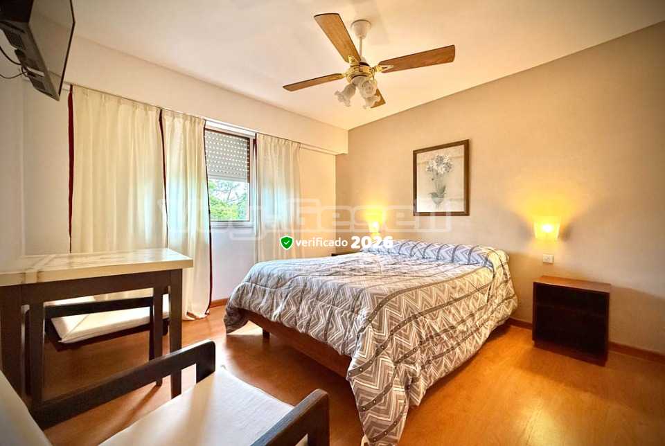 Alquilo Hotel Cervantes en Villa Gesell zona  a 300 Mts de la Playa