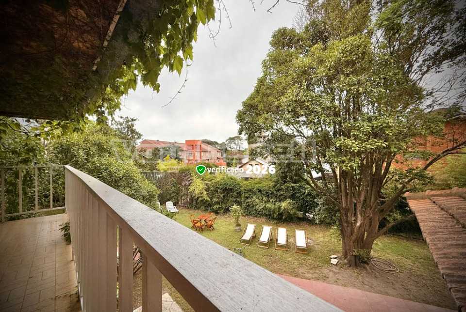 Alquilo Hotel Cervantes en Villa Gesell zona  a 300 Mts de la Playa