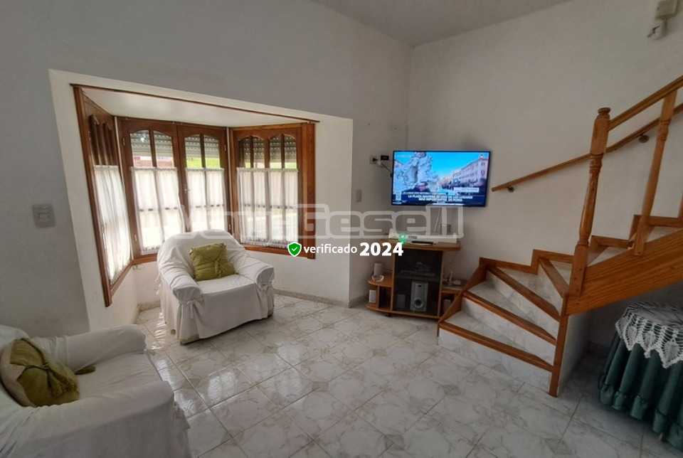 Alquilo Complejo de Duplex Caracoles en Villa Gesell zona  a 200 Mts de la Playa Depto 4 amb