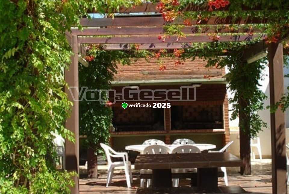 Alquilo Complejo de Duplex Caracoles en Villa Gesell zona  a 200 Mts de la Playa