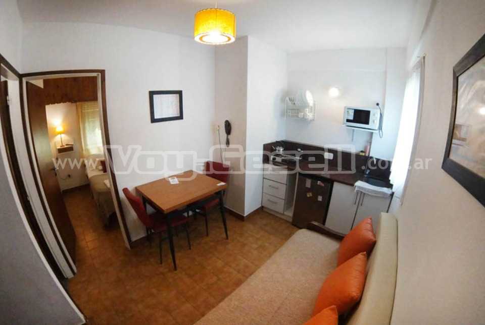 Alquilo Hostería Costa Azul en Villa Gesell zona  a 250 Mts de la Playa