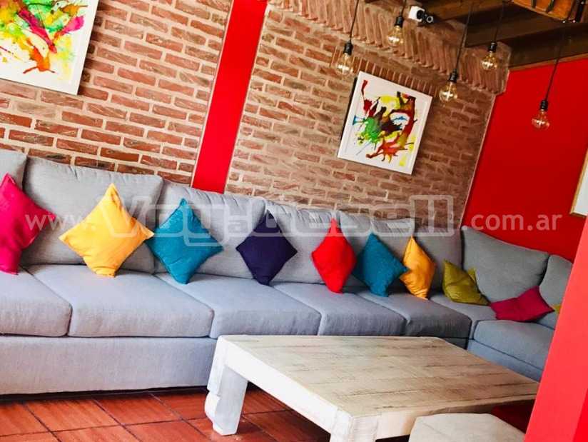 Alquilo Hostel La Deseada en Villa Gesell zona  a 600 Mts de la Playa 