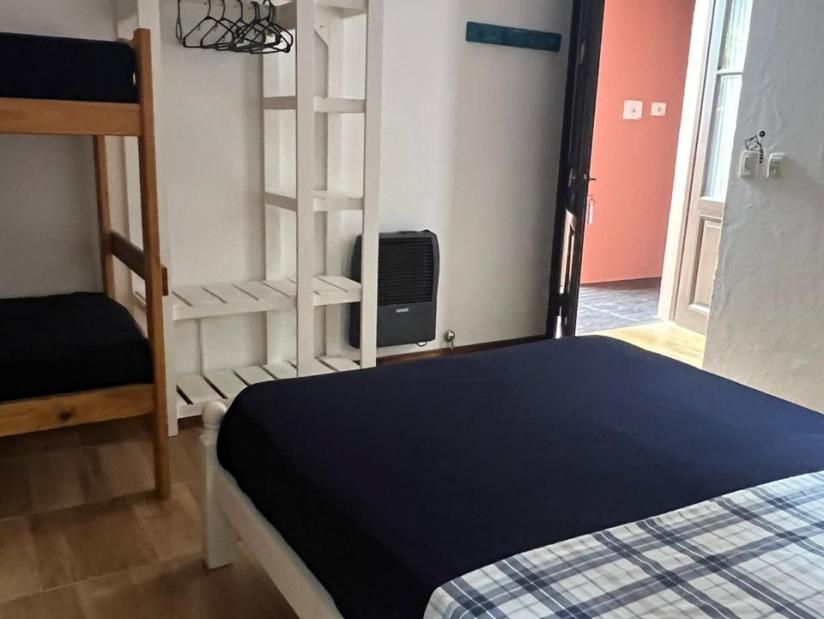 Alquilo Hostel La Deseada en Villa Gesell zona  a 600 Mts de la Playa