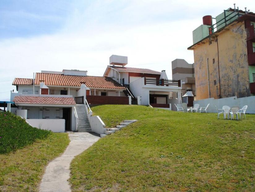 Alquilo Departamentos La Piraña en Villa Gesell zona  a 100 Mts de la Playa