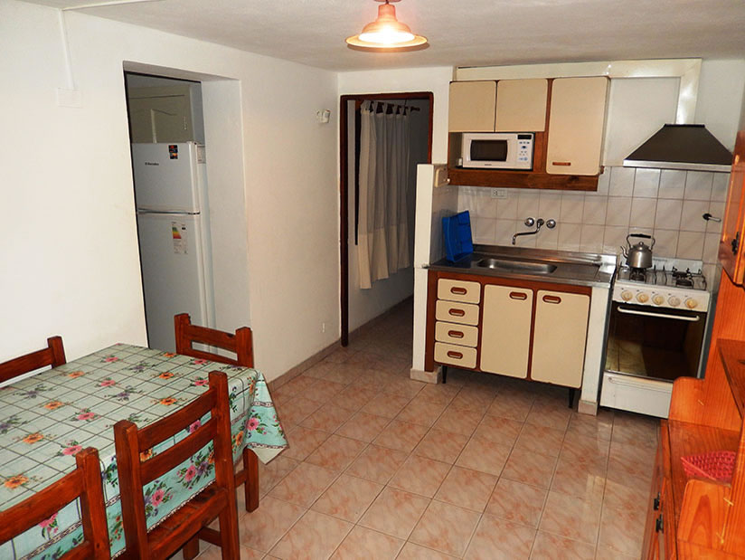 Alquilo Departamentos La Piraña en Villa Gesell zona  a 100 Mts de la Playa 