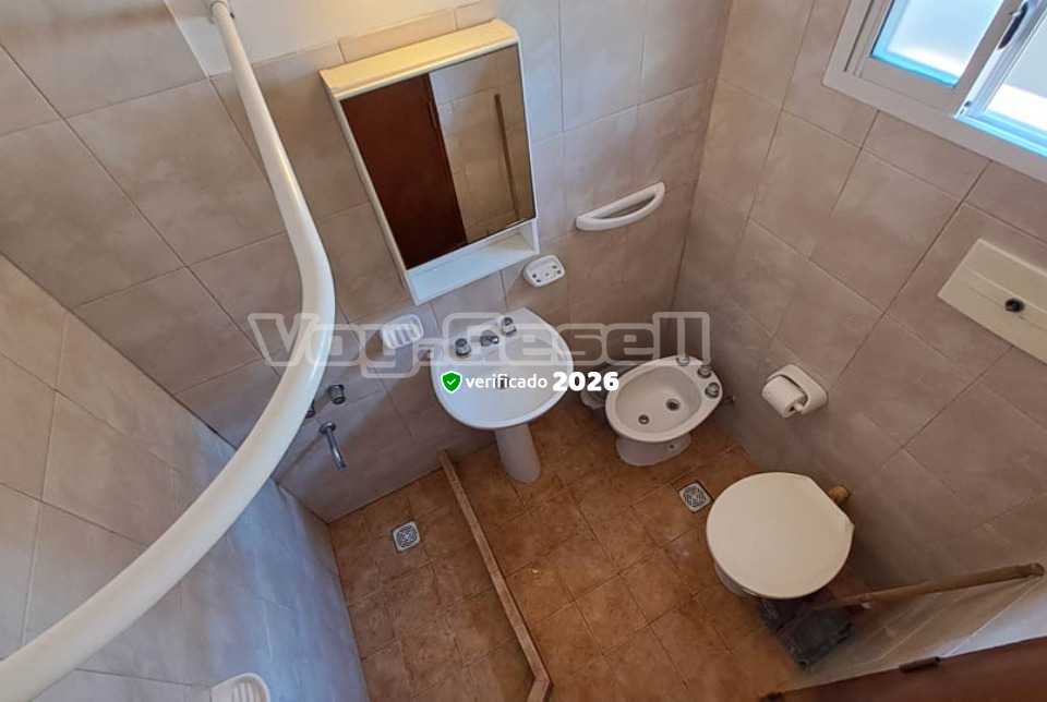 Alquilo Hospedaje Toscana en Villa Gesell zona  a 60 mts de la Playa