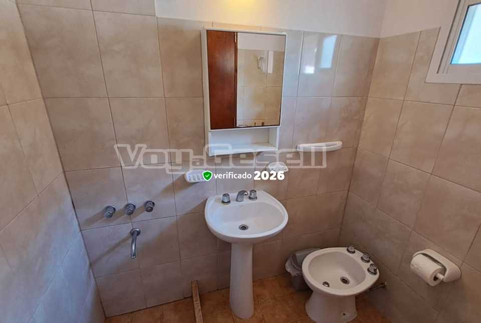 Alquilo Hospedaje Toscana en Villa Gesell zona  a 60 mts de la Playa