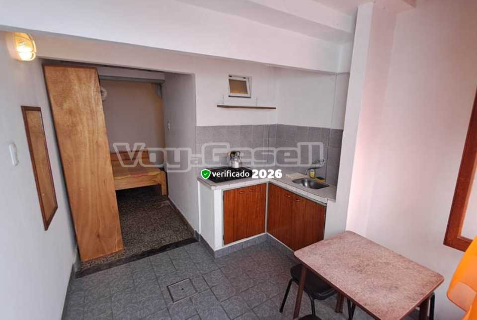 Alquilo Hospedaje Toscana en Villa Gesell zona  a 60 mts de la Playa 