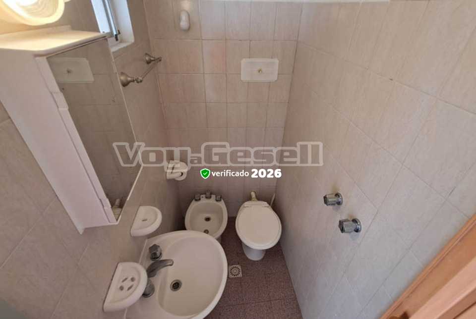 Alquilo Hospedaje Toscana en Villa Gesell zona  a 60 mts de la Playa