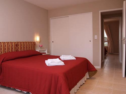 Alquilo Departamentos con Servicios Las Terrazas en Villa Gesell zona  a 300 mts de la Playa