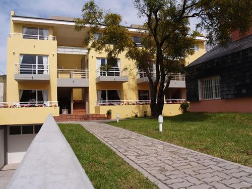 Alquilo Departamentos con Servicios Las Terrazas en Villa Gesell zona  a 300 mts de la Playa 