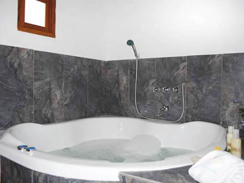 Alquilo Complejo de Cabañas Tehuel en Las Gaviotas zona  a 400 Mts de la Playa