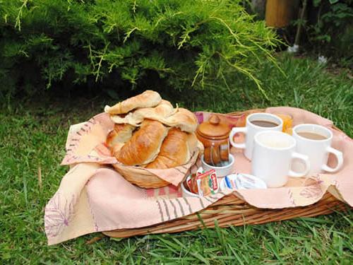 Alquilo Complejo de Cabañas Tehuel en Las Gaviotas zona  a 400 Mts de la Playa