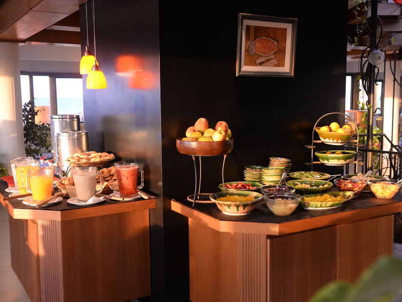 Alquilo Hotel Tequendama Spa & Resort en Villa Gesell zona  a 100 mts de la Playa