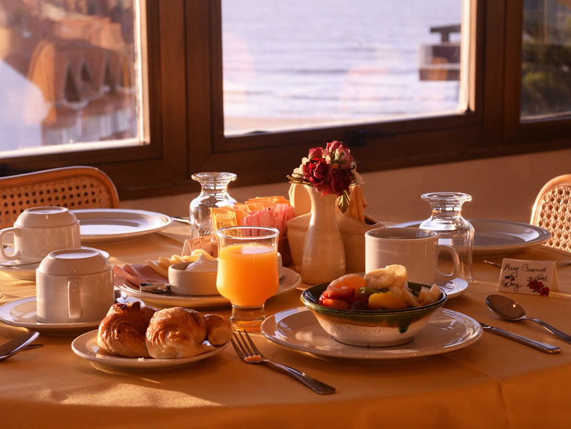 Alquilo Hotel Tequendama Spa & Resort en Villa Gesell zona  a 100 mts de la Playa