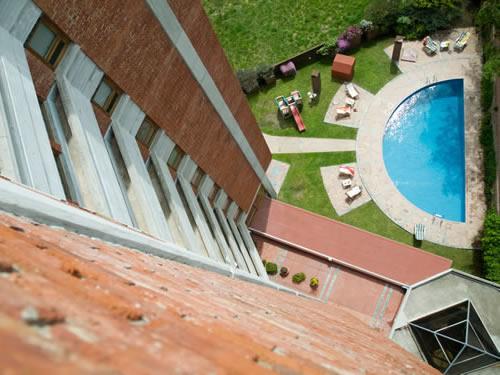 Alquilo Hotel Terrazas Club en Villa Gesell zona  a 200 mts de la Playa 