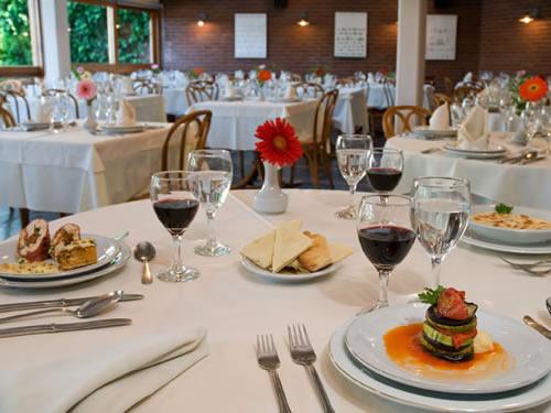 Alquilo Hotel Terrazas Club en Villa Gesell zona  a 200 mts de la Playa 