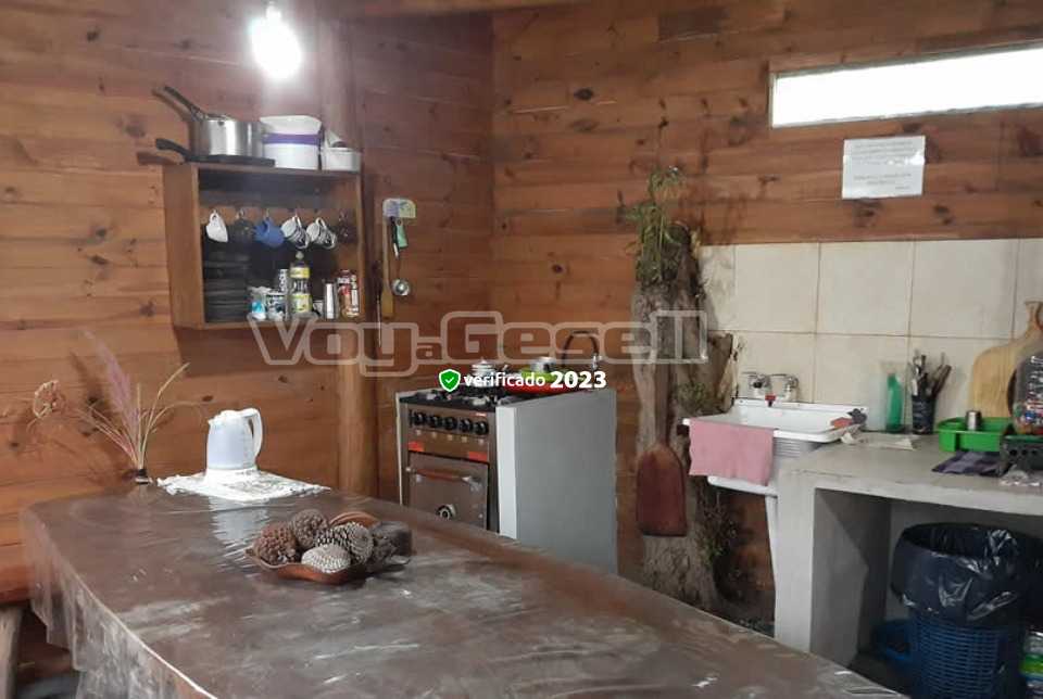 Alquilo Hospedaje Aiello en Villa Gesell zona  a 500 Mts de la Playa 