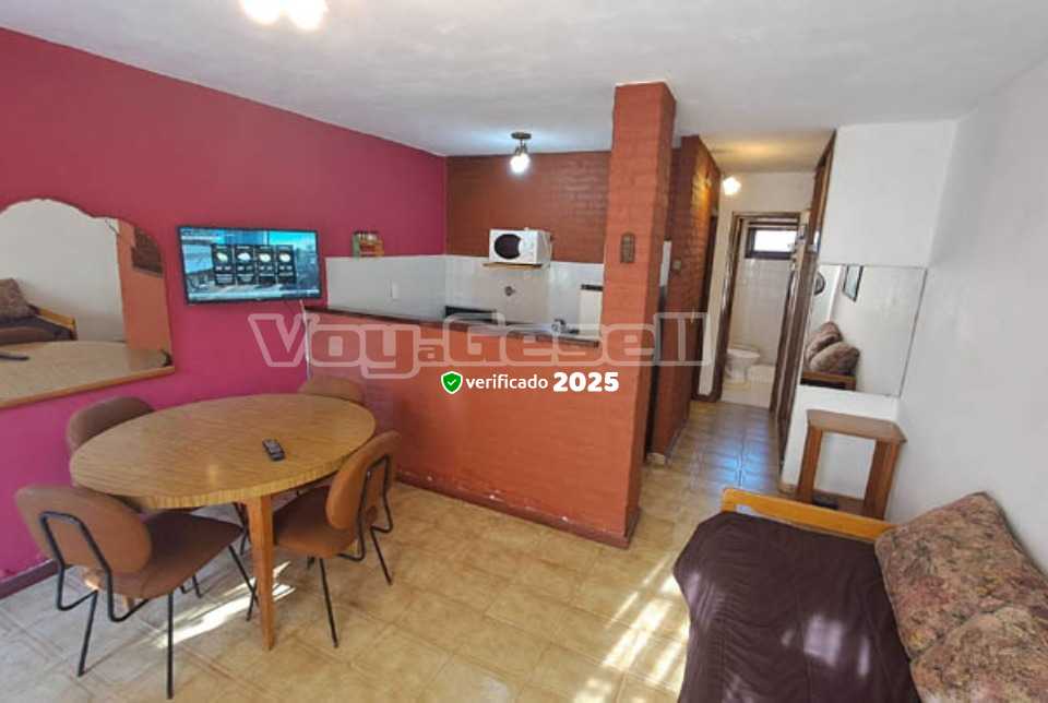 Alquilo Departamentos Angelica :: Nuevos Dueños en Villa Gesell zona  a 130 mts de la Playa 