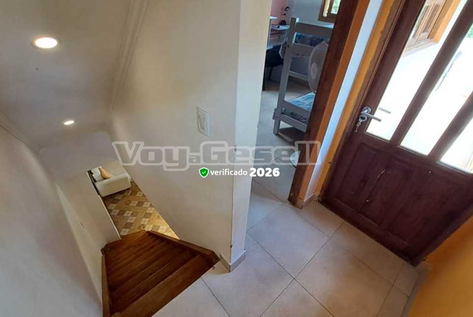 Alquilo Departamentos Argenta en Villa Gesell zona  a 400 Mts de la Playa