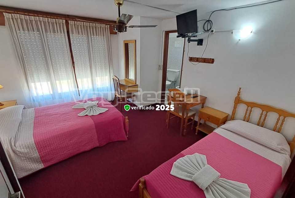 Alquilo Hotel Bismarck en Villa Gesell zona  a 150 mts de la Playa