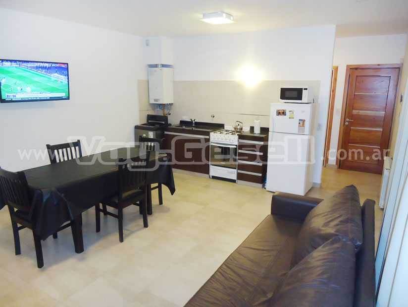 Alquilo Departamentos Brumana en Villa Gesell zona  a 900 Mts de la Playa 