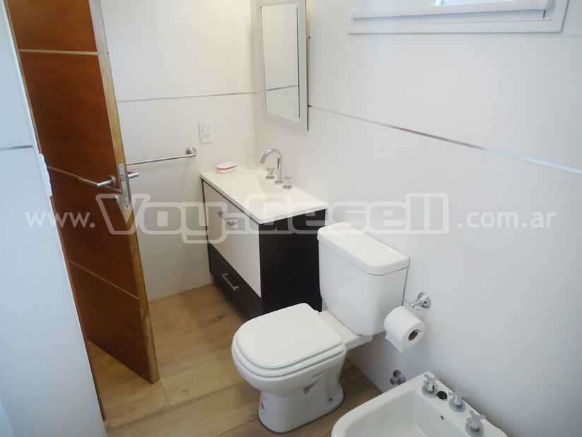 Alquilo Departamentos Brumana en Villa Gesell zona  a 900 Mts de la Playa