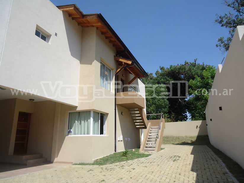 Alquilo Departamentos Brumana en Villa Gesell zona  a 900 Mts de la Playa