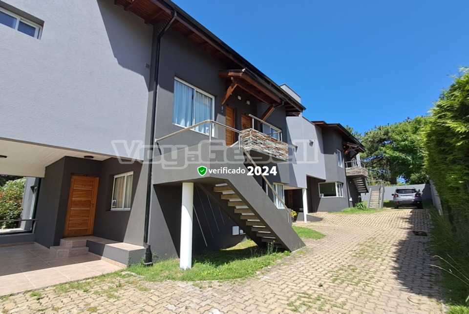 Alquilo Departamentos Brumana en Villa Gesell zona  a 900 Mts de la Playa 