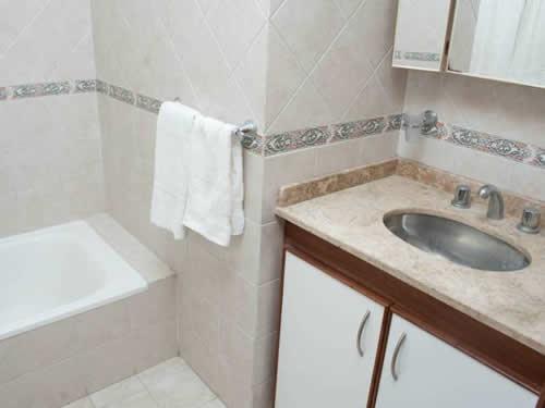 Alquilo Departamentos Casa Magna en Villa Gesell zona  a 100 Mts de la Playa