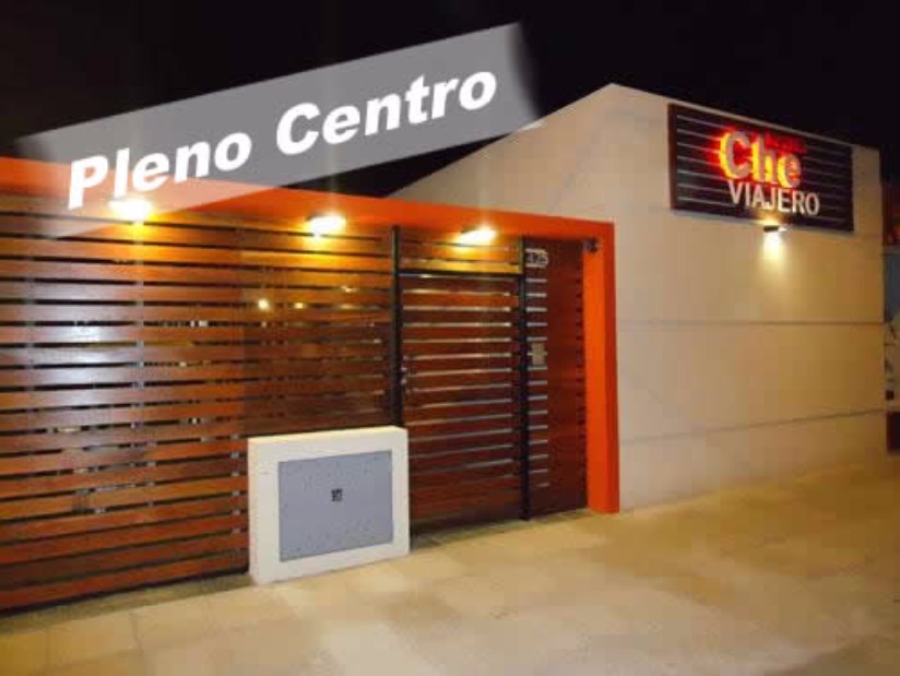 Alquilo Hostel Che Viajero  en Villa Gesell zona  a 400 Mts de la Playa