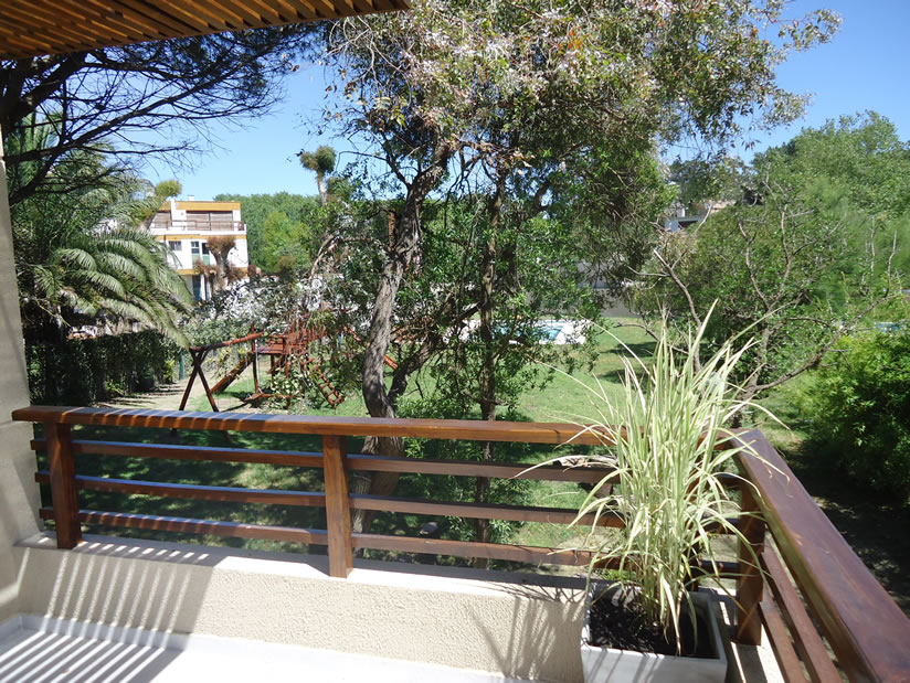 Alquilo Departamentos Clari del Mar en Villa Gesell zona  a 150 Mts de la Playa 