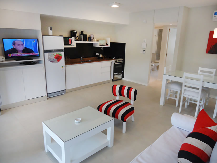 Alquilo Departamentos Clari del Mar en Villa Gesell zona  a 150 Mts de la Playa