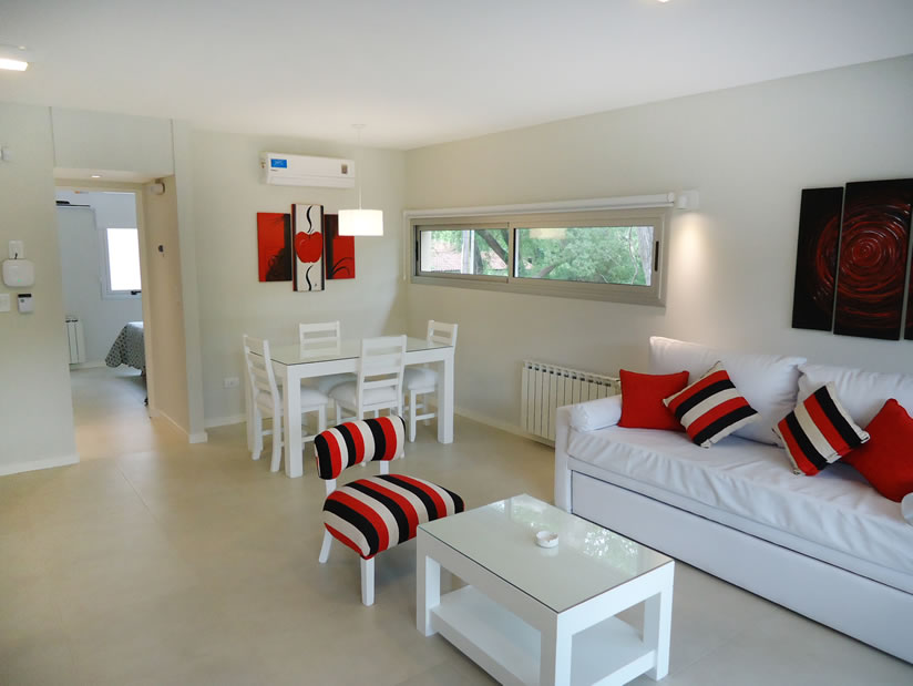 Alquilo Departamentos Clari del Mar en Villa Gesell zona  a 150 Mts de la Playa