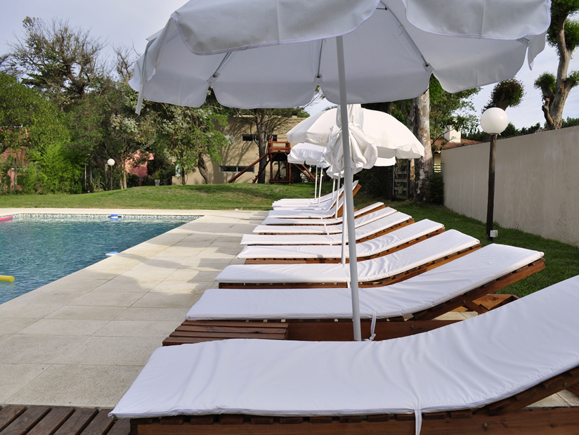 Alquilo Departamentos Clari del Mar en Villa Gesell zona  a 150 Mts de la Playa