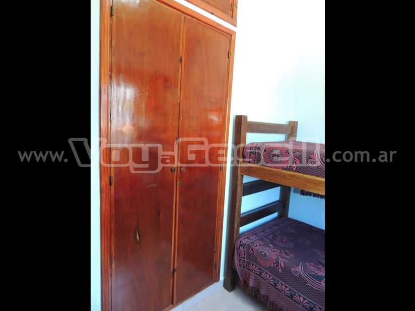 Alquilo Complejo de Duplex Complejo Cristal en Villa Gesell zona  a 180 mts de la Playa