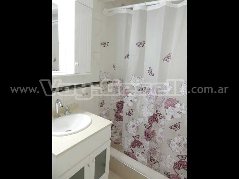 Alquilo Complejo de Duplex Complejo Cristal en Villa Gesell zona  a 180 mts de la Playa