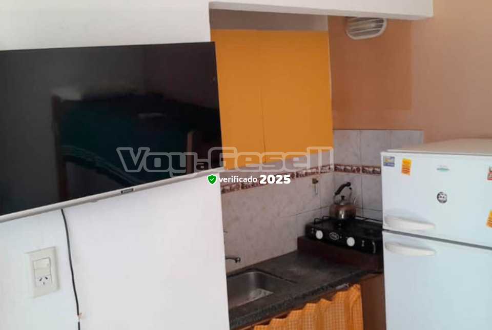 Alquilo Departamentos Complejo Lila en Villa Gesell zona  