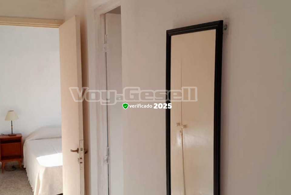 Alquilo Departamentos Complejo Lila en Villa Gesell zona  