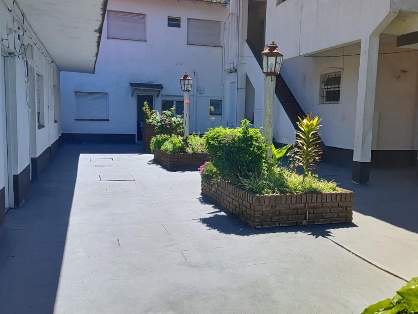 Alquilo Departamentos Complejo Lila en Villa Gesell zona   